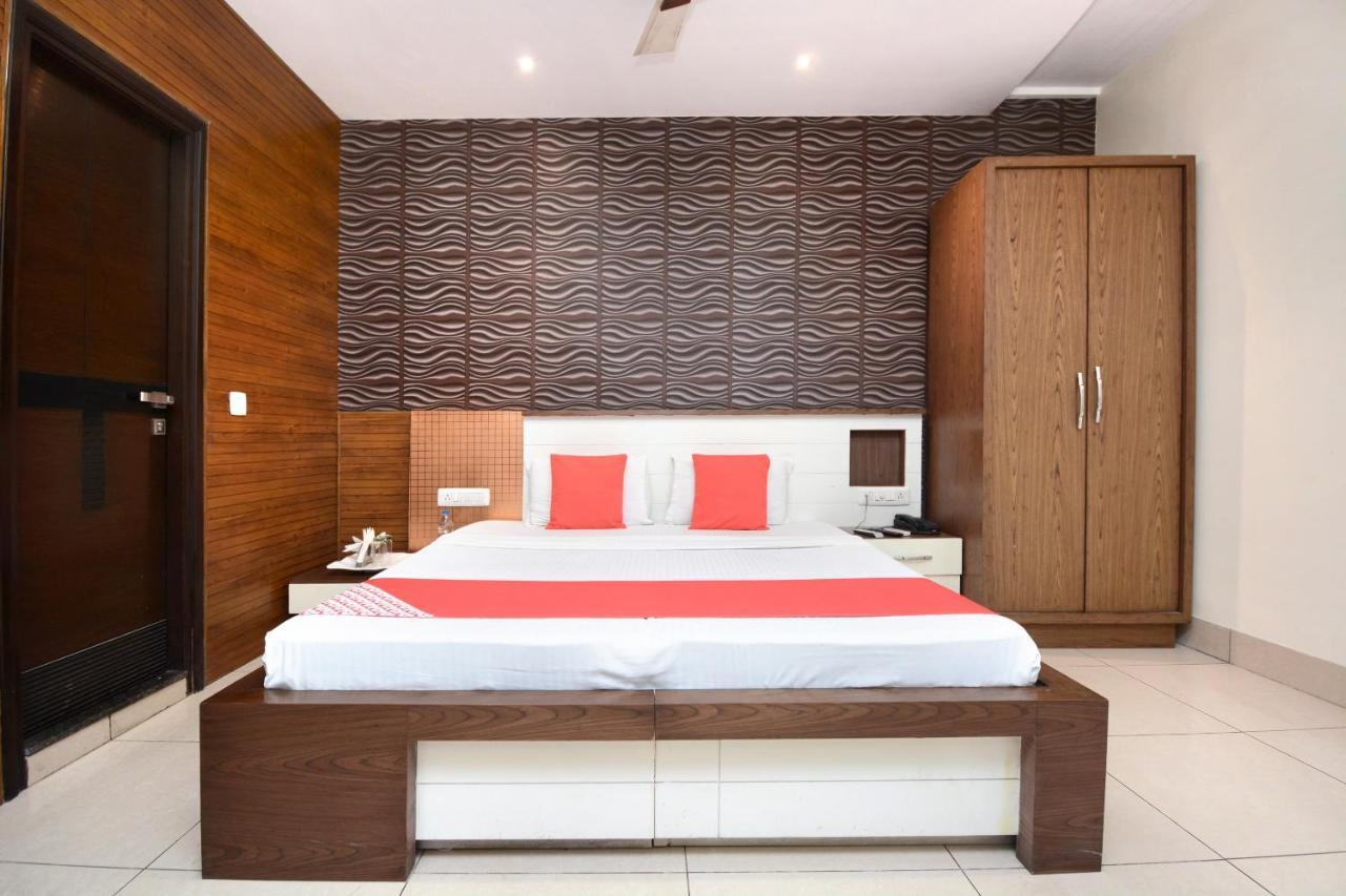 לודהיאנה Hotel Grand M Lajjo מראה חיצוני תמונה